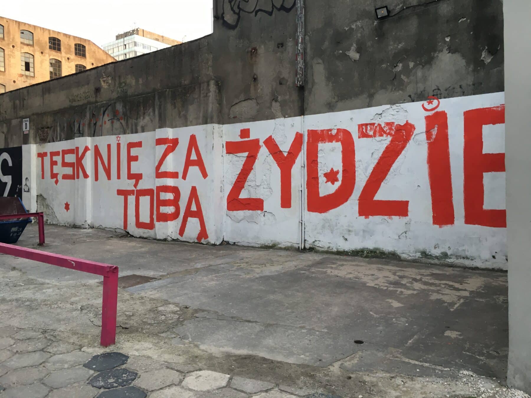 “I Miss You, Jew” graffiti-mural in Łódź